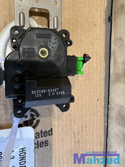 honda-civic-8-fd-fa-13-ima-kachelklep-stelmotor-20052012 — foto 2