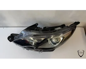 peugeot-2008-koplamp-links-lamp-9825313980 — foto 6
