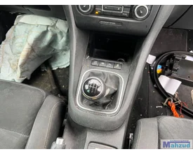 golf-6-interieur-losse-delen-schakelaar-stuur-radio-rooster — foto 6