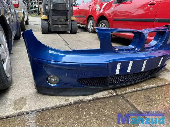 bmw-e81-1-serie-voorbumper-blauw — foto 2
