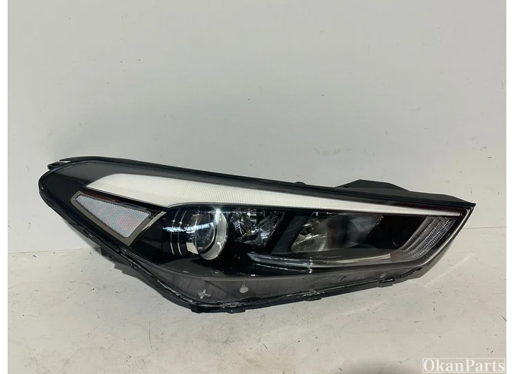 Hyundai Tucson LED right headlight right 92102-D7100
