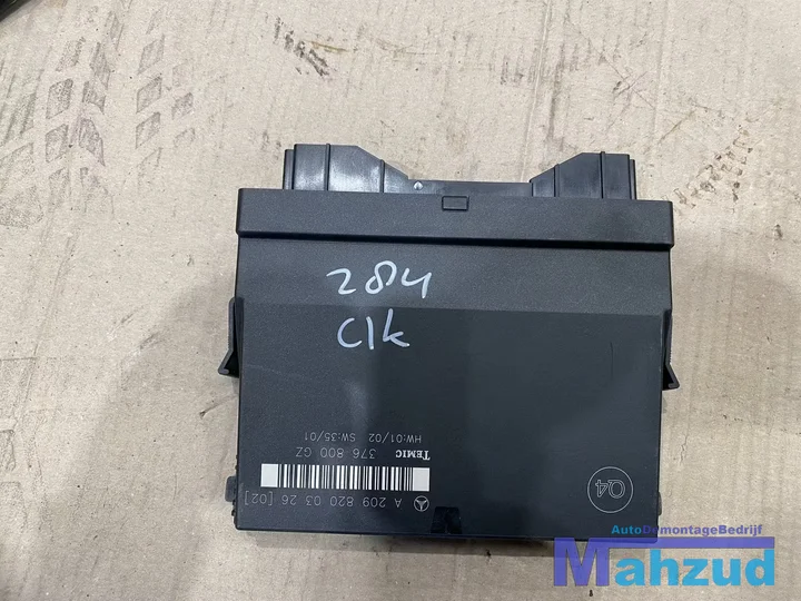 mercedes-w209-rear-controle-unit-a2098200326-2098200326 — foto 3