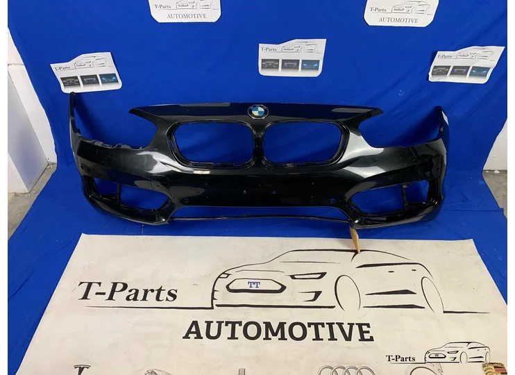 BMW 1er F20 F21 Frontstoßstange PDC Originalgrill