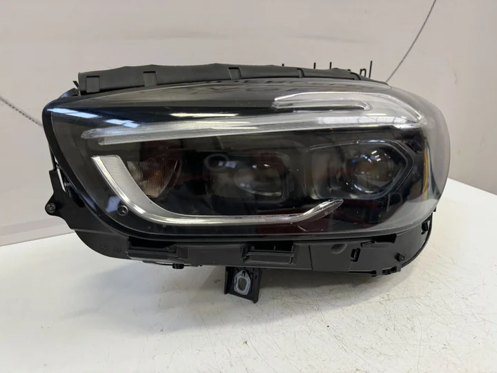 b-klasse-w247-facelift-multibeam-koplamp-links-a2479061504 — foto 2