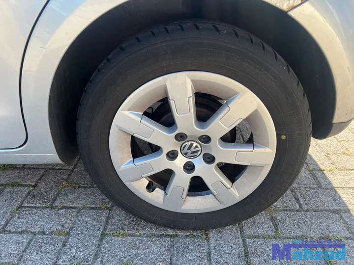 vw-polo-velgen-5x100-571-15-inch-velgen-bluemotion — foto 4