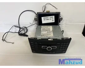 mercedes-e-a207-cabrio-radio-display-scherm-2009-2016
