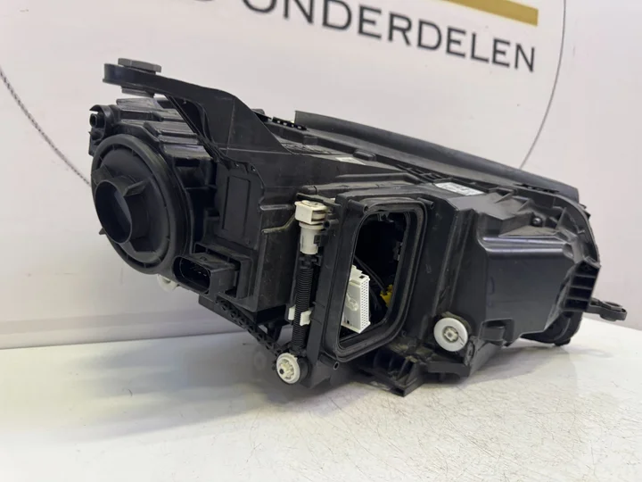 mercedes-w167-gle-multibeam-koplamp-links-a1679064708 — foto 6