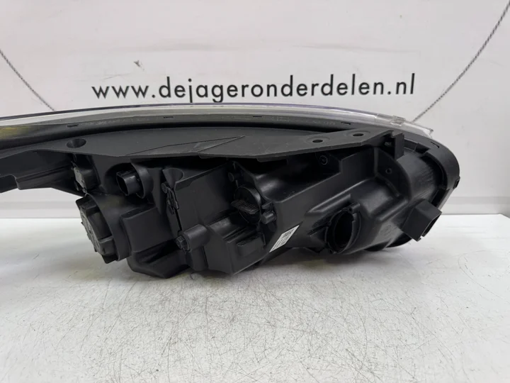 kia-xceed-iii-3-facelift-vol-led-koplamp-92101j7300-links — foto 4