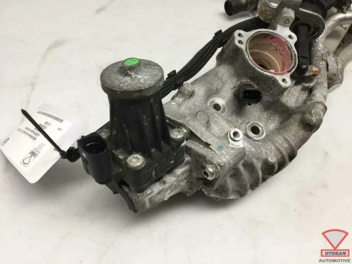 alfa-romeo-giulietta-18-2.0jtd-egr-koeler-compleet-55280466 — foto 2