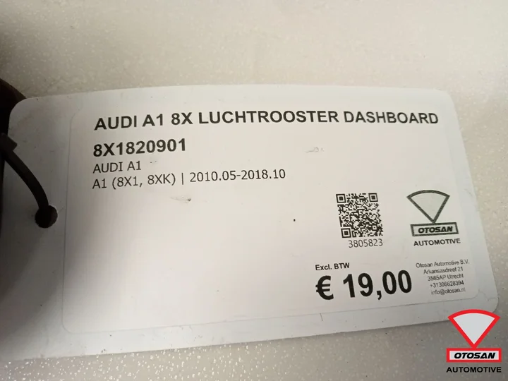 audi-a1-8x-luchtrooster-dashboard-8x1820951 — foto 3