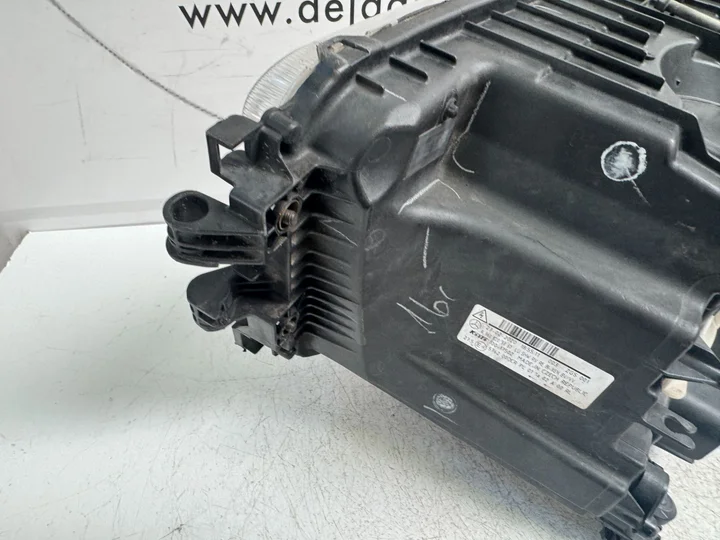 compleet-mercedes-actros-xenon-koplamp-rechts-a9618207761 — foto 4