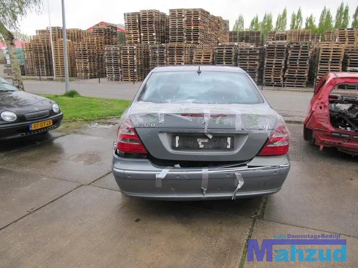 2004-mercedes-w211-plaatwerk-carrosserie-portier-dorpel-dak-stijl — foto 6
