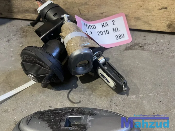 ford-ka-2-12-contactslot-set-20082016 — foto 2