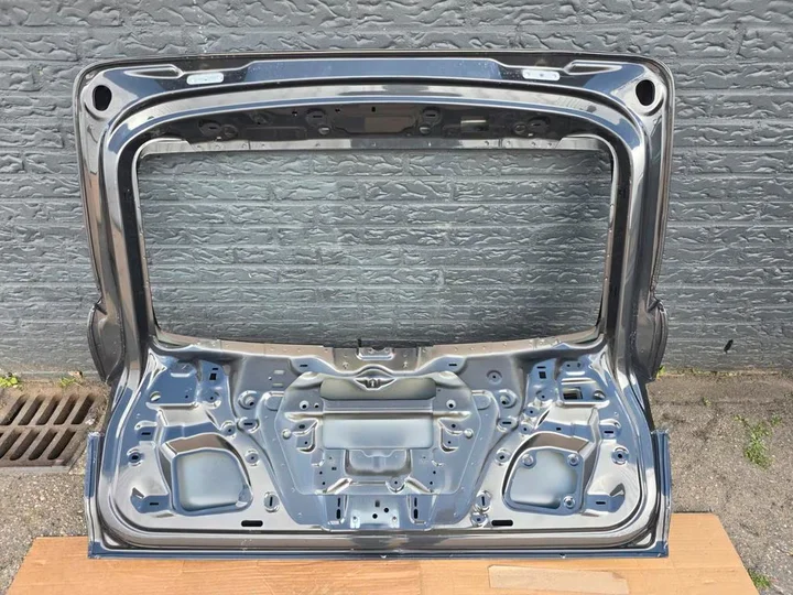 audi-q5-8m-sportback-2025-achterklep-origineel — foto 4