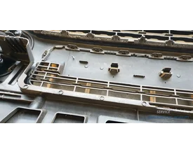 voorbumper-met-grille-citroen-c3-picasso-zilver-origineel-gebruikt-mistlampen — foto 20