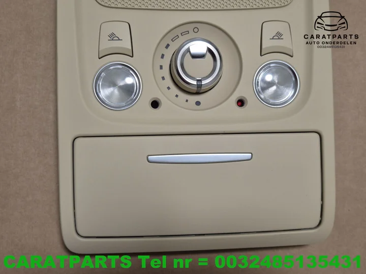 8t0947135bk-8t0947140-a4-binnenverlichting-a5-leeslamp-q5 — foto 3
