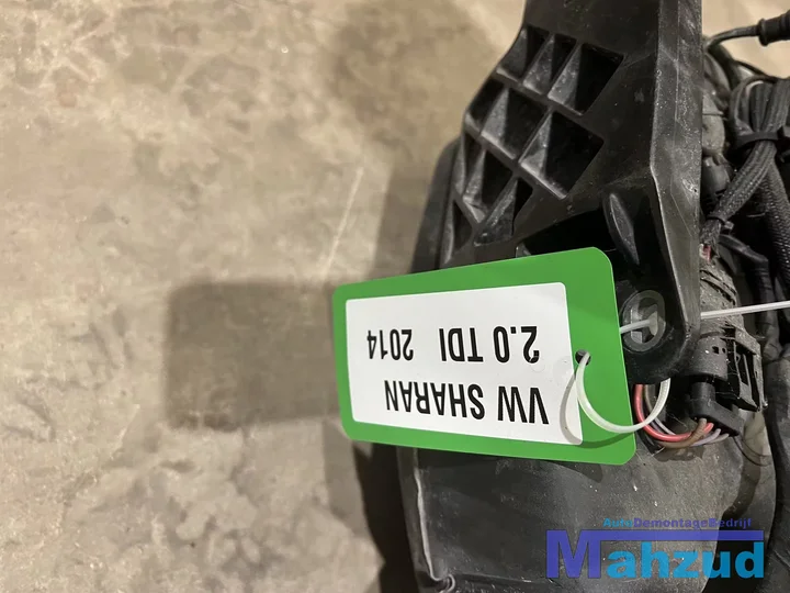 vw-sharan-7n-adblue-pomp-tank-module-20102022 — foto 6