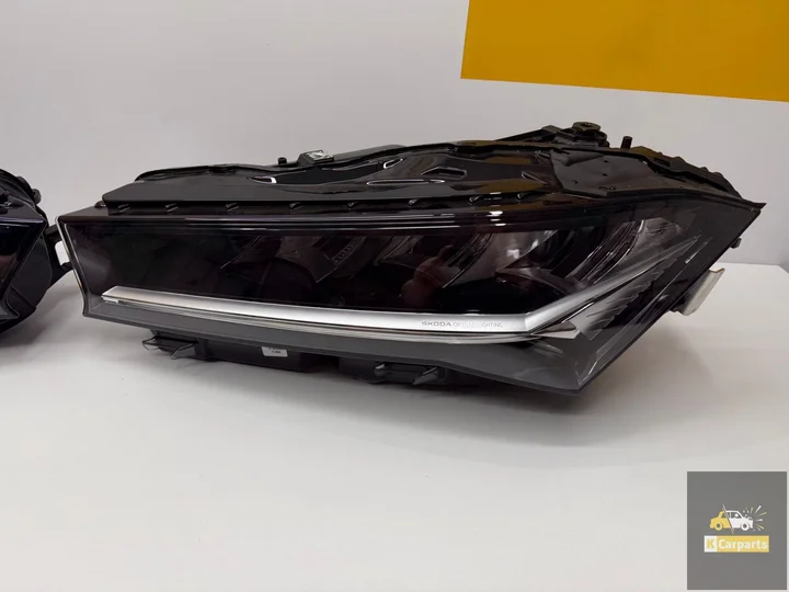 skoda-super-b-koplamp-links-rechts-led-crystal-lighting-3p2941015 — foto 3
