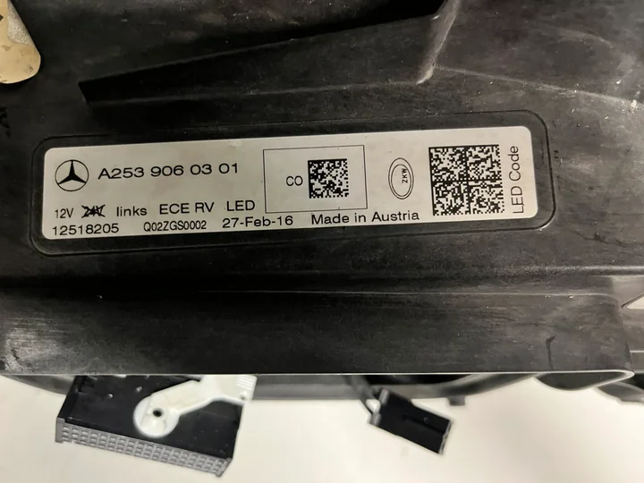 mercedes-w253-glc-ils-led-koplampen-a2539060301-a2539060401 — foto 2