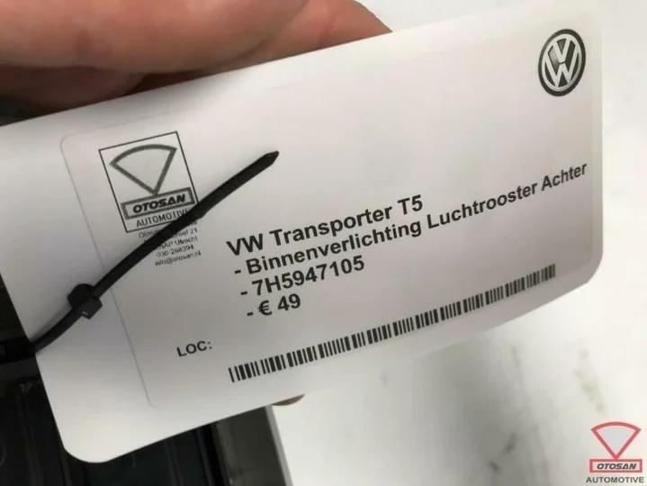 vw-transporter-t5-binnenverlichting-achter-7h5947105 — foto 4