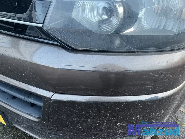 2012-vw-transporter-t5-5-25-tdi-onderdelen-demontage — foto 9