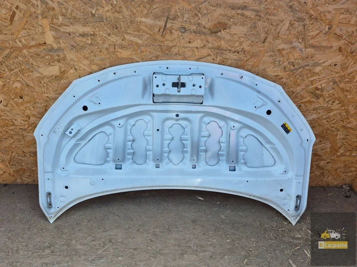 toyota-yaris-cross-motorkap — foto 2