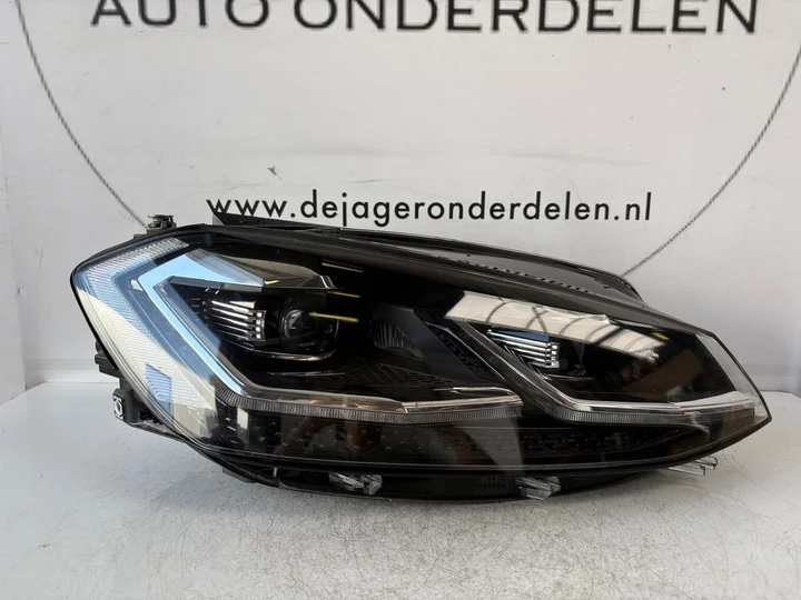 golf-vii-7-75-facelift-vol-led-koplamp-rechts-5g1941036 — foto 2