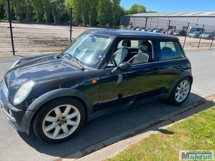 mini-cooper-one-r50-r53-16-zwart-3039-demontage-onderdelen — foto 3
