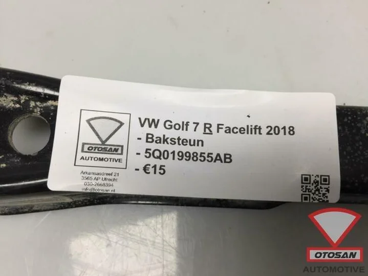 vw-golf-7-r-facelift-2018-baksteun-vag-5q0199855ab — foto 2