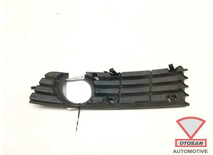 Audi A4 2001-2004 Voorbumper Rooster Rechts 8E0807682A