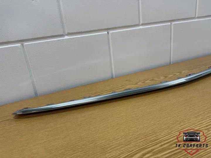 mercedes-chrome-sierlijst-voorbumper-a177885430264 — foto 2