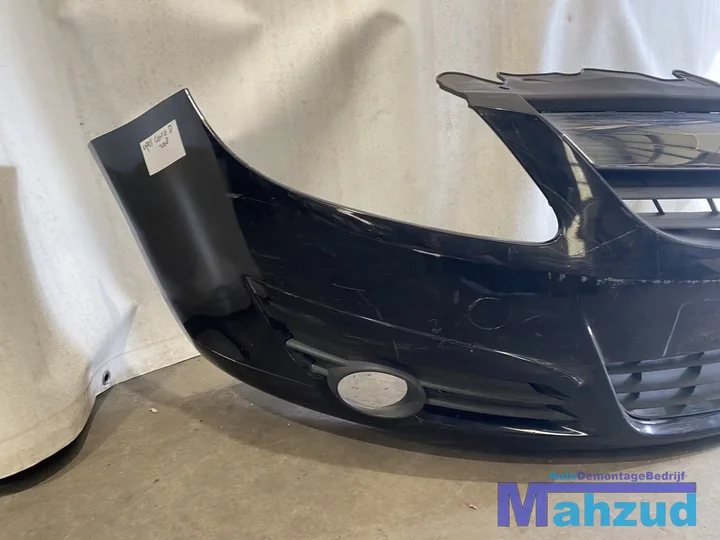 opel-corsa-d-zwart-voorbumper — foto 3
