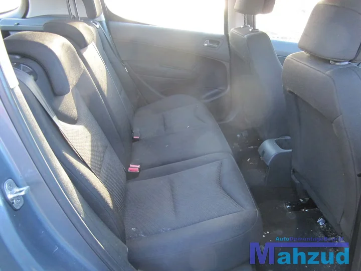 2009-peugeot-308-16-16v-demontage-sloop-154 — foto 8