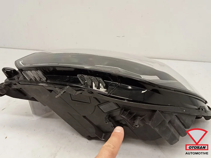 peugeot-208-2019-vol-led-koplamp-links-9833036380 — foto 6