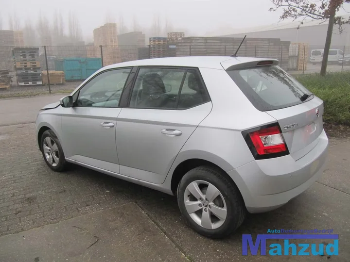 skoda-fabia-3-nj3-10-motorblok-chy-chyb-motor — foto 3