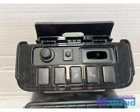 mitsubishi-outlander-phev-middenconsole-paneel-2015 — foto 2