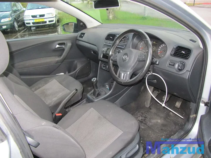 2010-volkswagen-polo-6r-12-demontage-sloop-126 — foto 8
