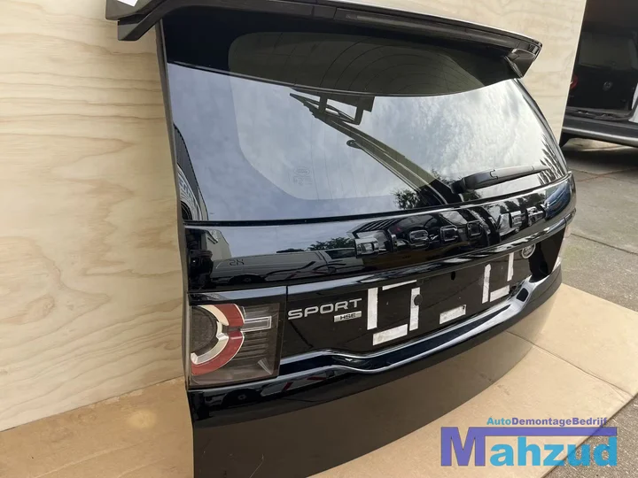 land-rover-discovery-sport-l550-zwart-achterklep-2015heden — foto 7