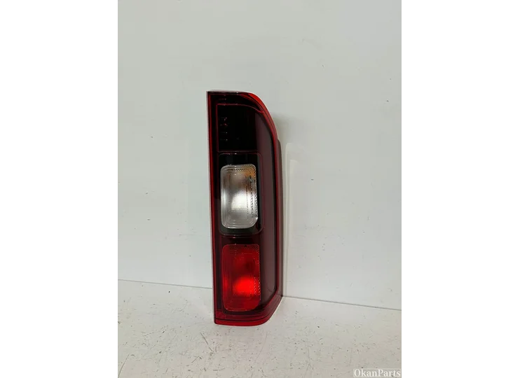 Renault Trafic III right rear light right 265504656R