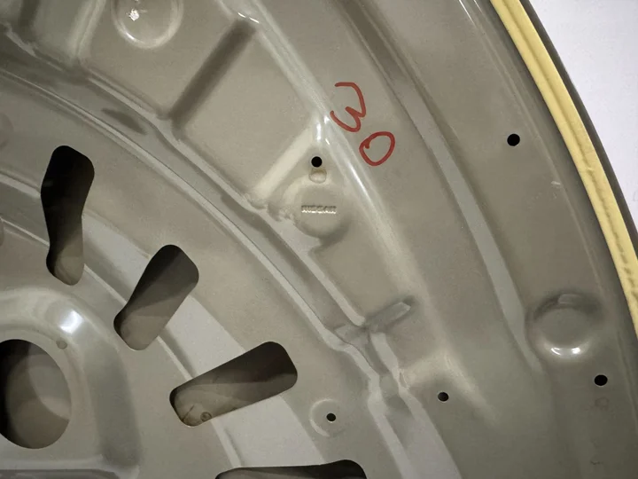 nissan-qashqai-j12-motorkap-origineel-f51006uama-2021 — foto 5