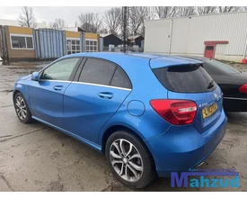 2013-mercedes-a-klasse-w176-18-a200-cdi-651901-onderdelen-blauw — foto 5