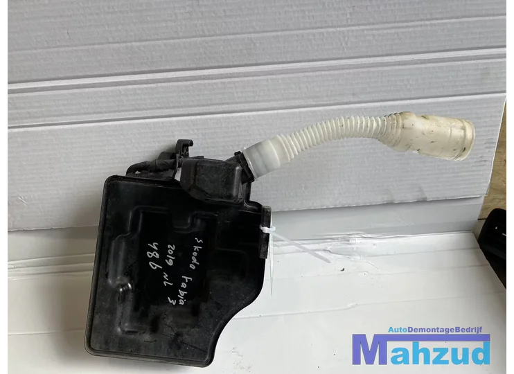 SKODA FABIA 3 Ruitensproeiertank reservoir 6R0955453D 04-21