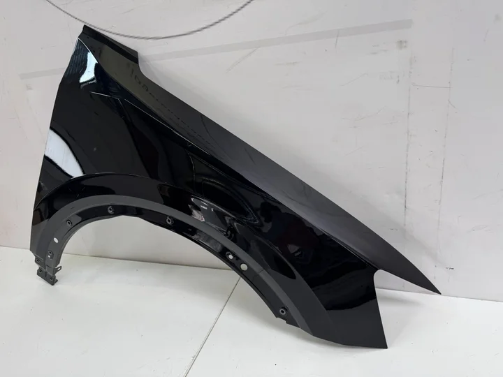 audi-q2-81a-zijscherm-spatbord-rechtsvoor-oem-2016 — foto 4
