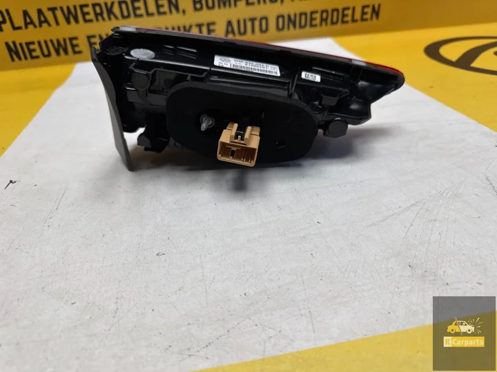 vw-golf-8-led-achterlicht-rechts-binnen-achterklep-5h0945094c — foto 3