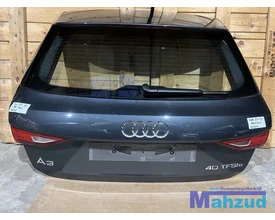 audi-a3-8y-sportback-hybrid-grijs-achterklep-2019