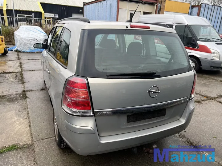2005-opel-zafira-b-22-direct-z22yh-z167-onderdelen — foto 6