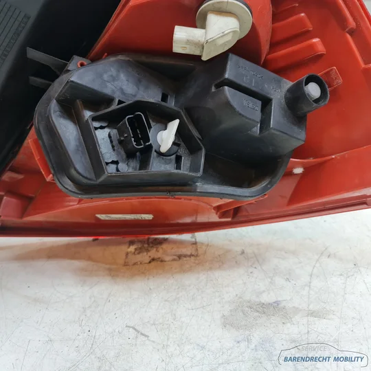 achterlicht-renault-megane-ii-2-facelift-links-8200413214-bestuuderskant-origineel-nette-staat-gebruikt-2003-2008 — foto 8