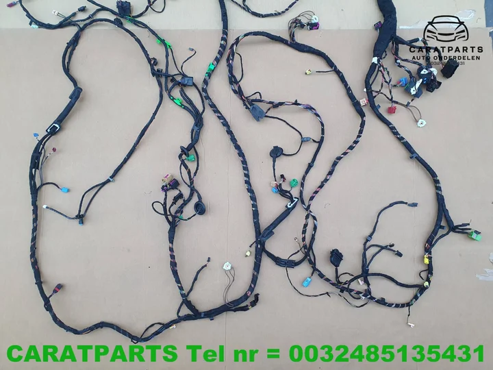 1ea971566n-q4-e-tron-kabelboom-dashboard-q4-zekeringkast-q4 — foto 2