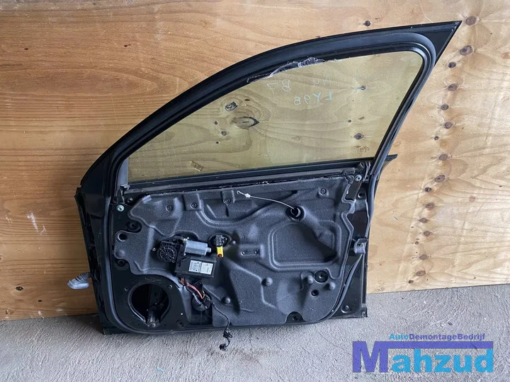 audi-a4-b7-avant-zwart-lc9z-rechts-rechter-voor-deur-portier — foto 5