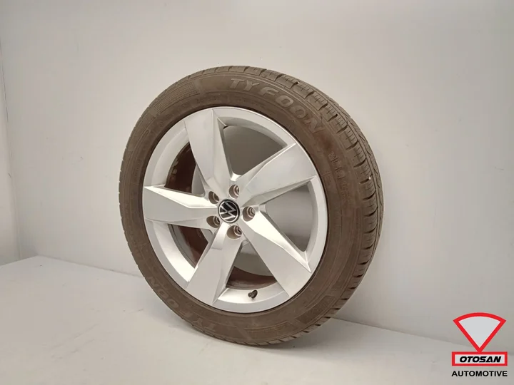 vw-tcross-chesterfield-velg-17inch-tyfoon-4season-2gm601025a — foto 2